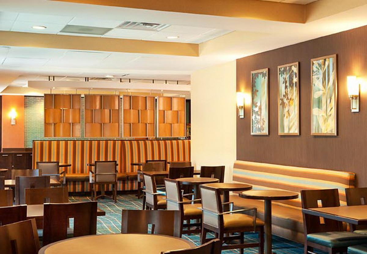 Hotel Springhill By Marriott Westchester County